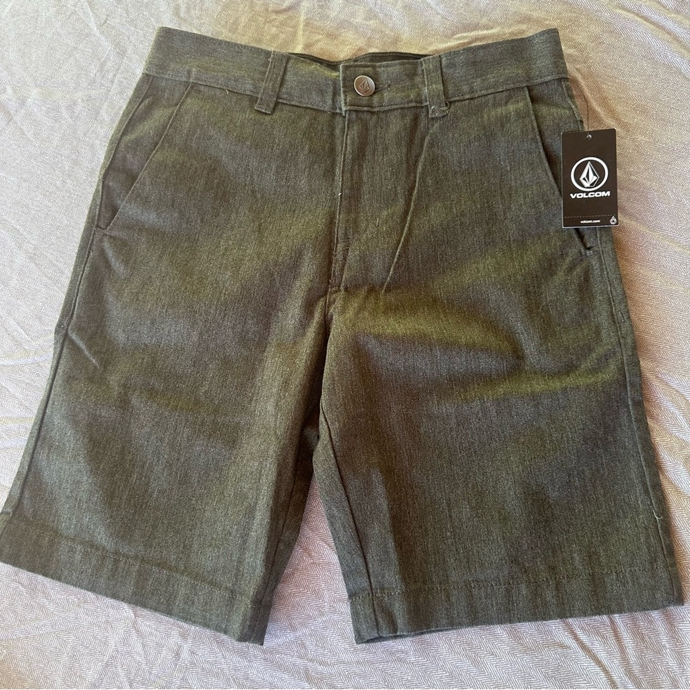 Volcom Boys Gray Shorts Size 12‎